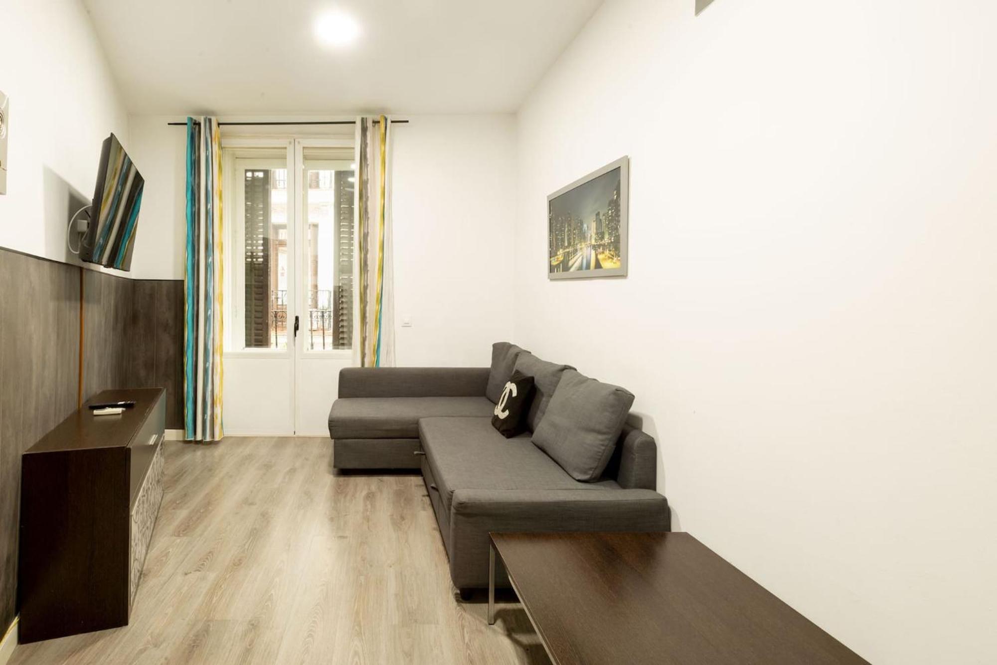 Apartamentos Day Madrid Plaza De Espana Centro Gran Via Sol Malasana Exterior photo