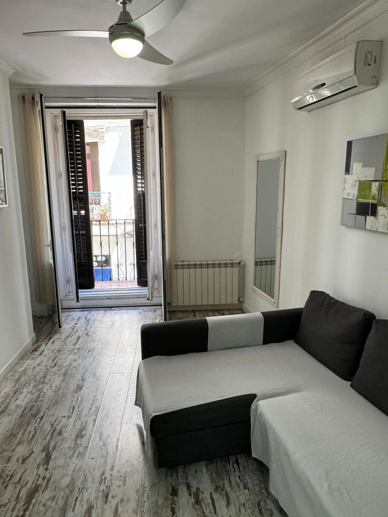 Apartamentos Day Madrid Plaza De Espana Centro Gran Via Sol Malasana Exterior photo
