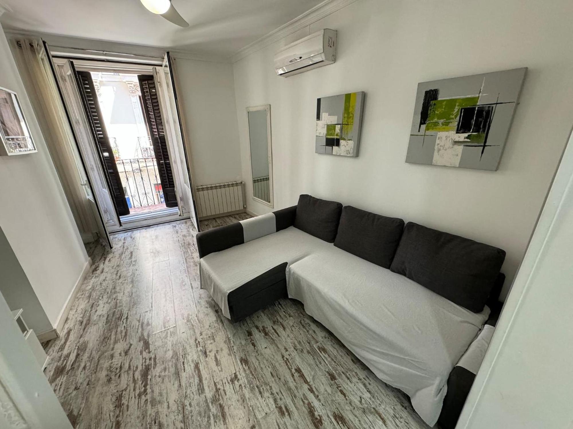 Apartamentos Day Madrid Plaza De Espana Centro Gran Via Sol Malasana Exterior photo
